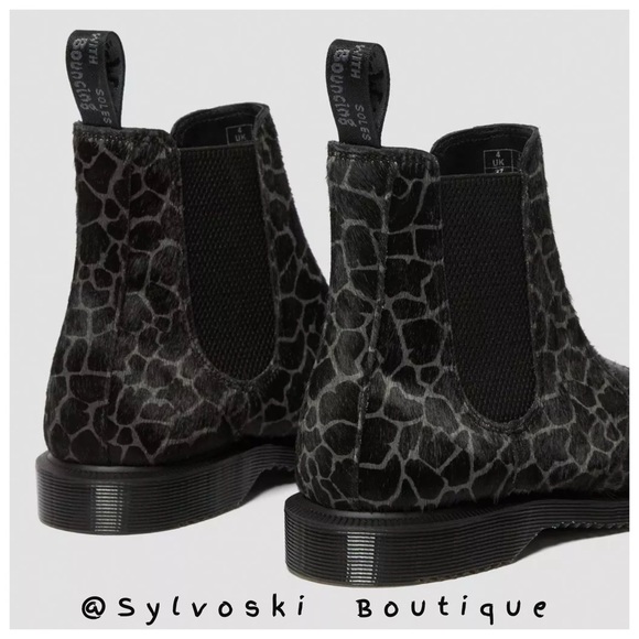 🖤 DR MARTENS FLORA WOMEN'S ANIMAL PRINT CHELSEA BOOTS NWT 🖤 - Picture 3 of 12